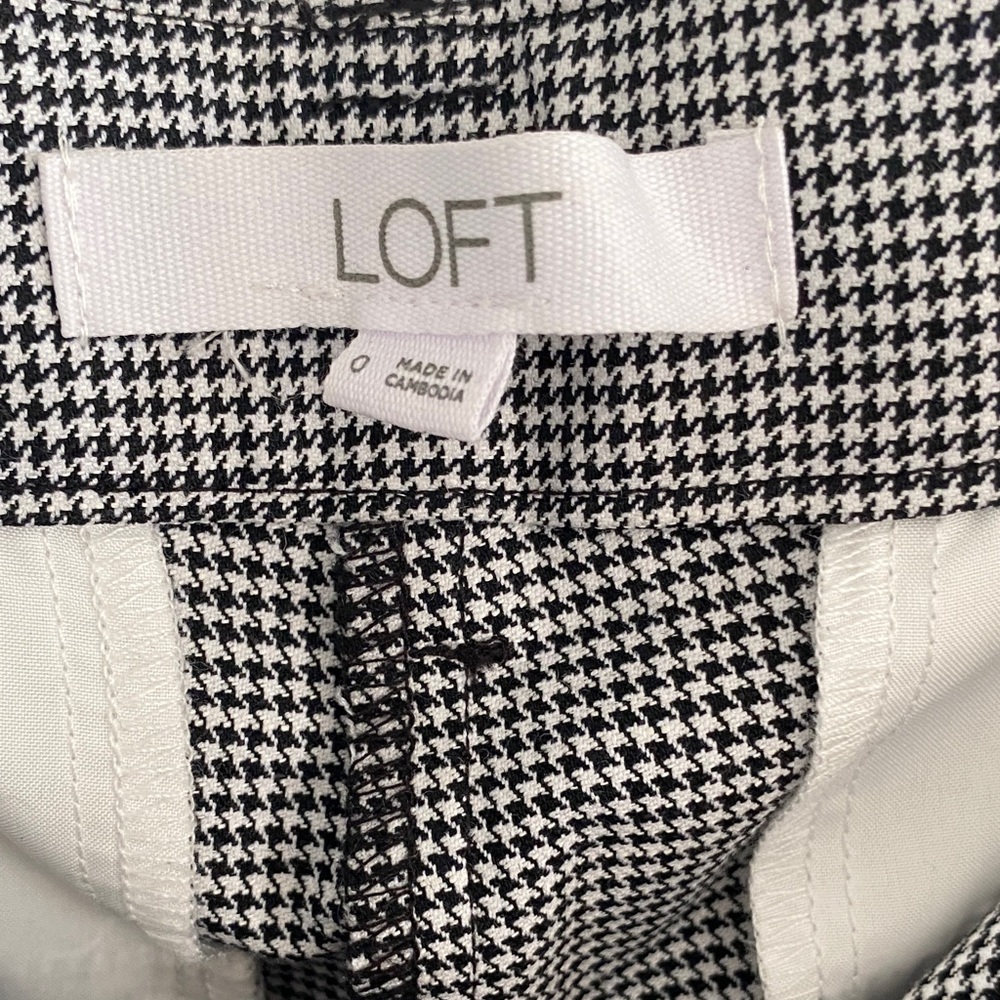 LOFT Devin Slim Black and White Houndstooth Pants - Picture 4 of 8